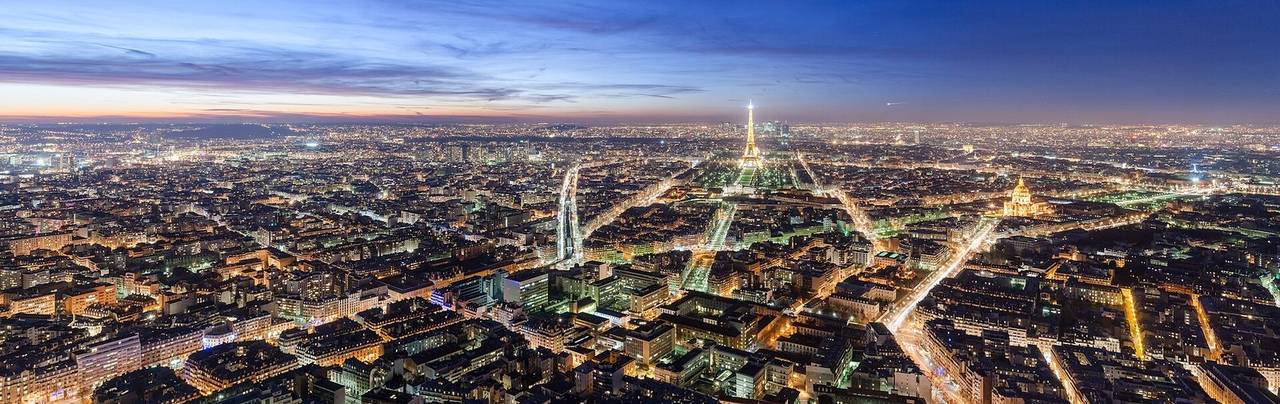 Paris de nuit, la tour Eiffel